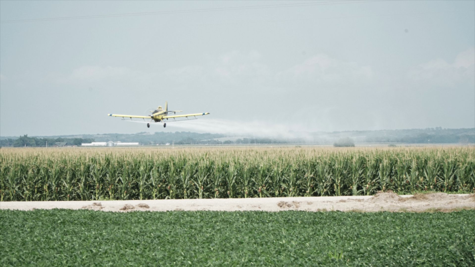 Spray plane in Butler County